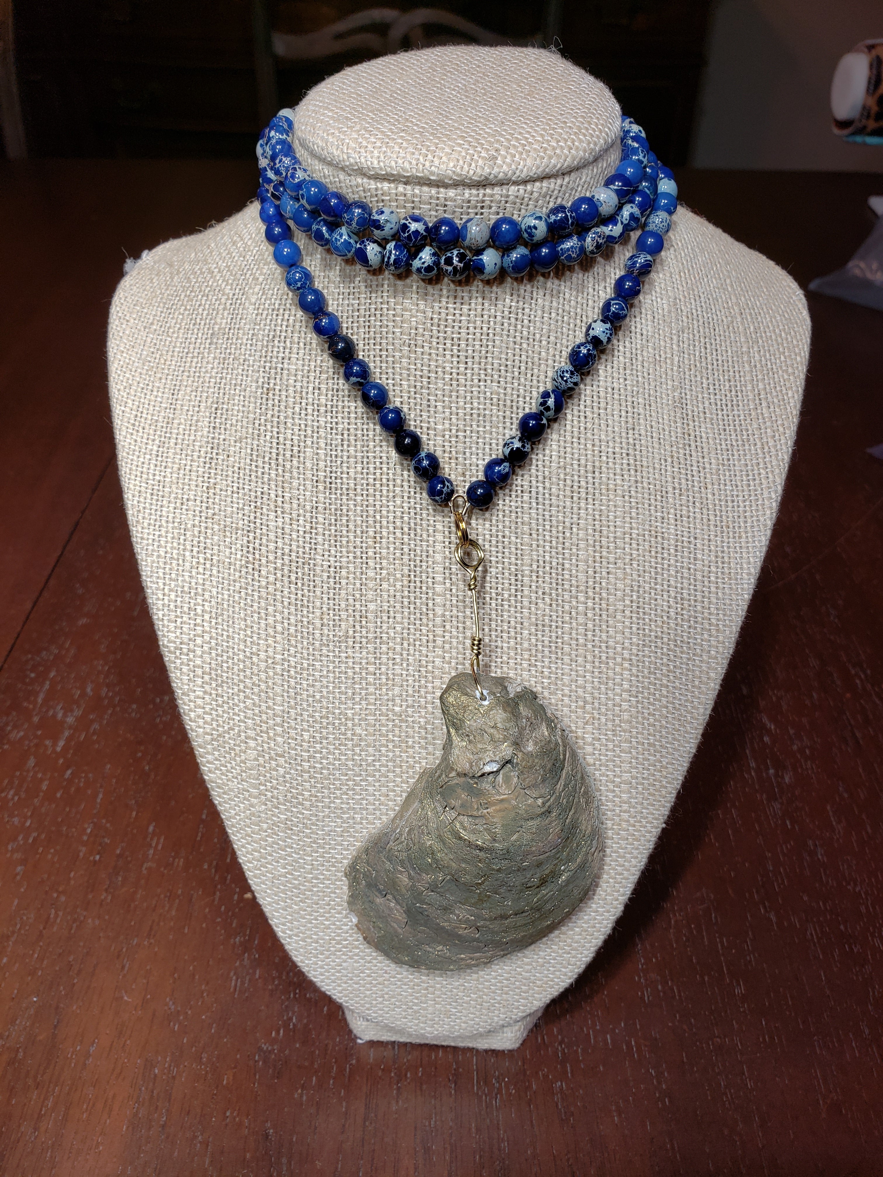 Blue and White Oyster Necklace - The Look By Lucy