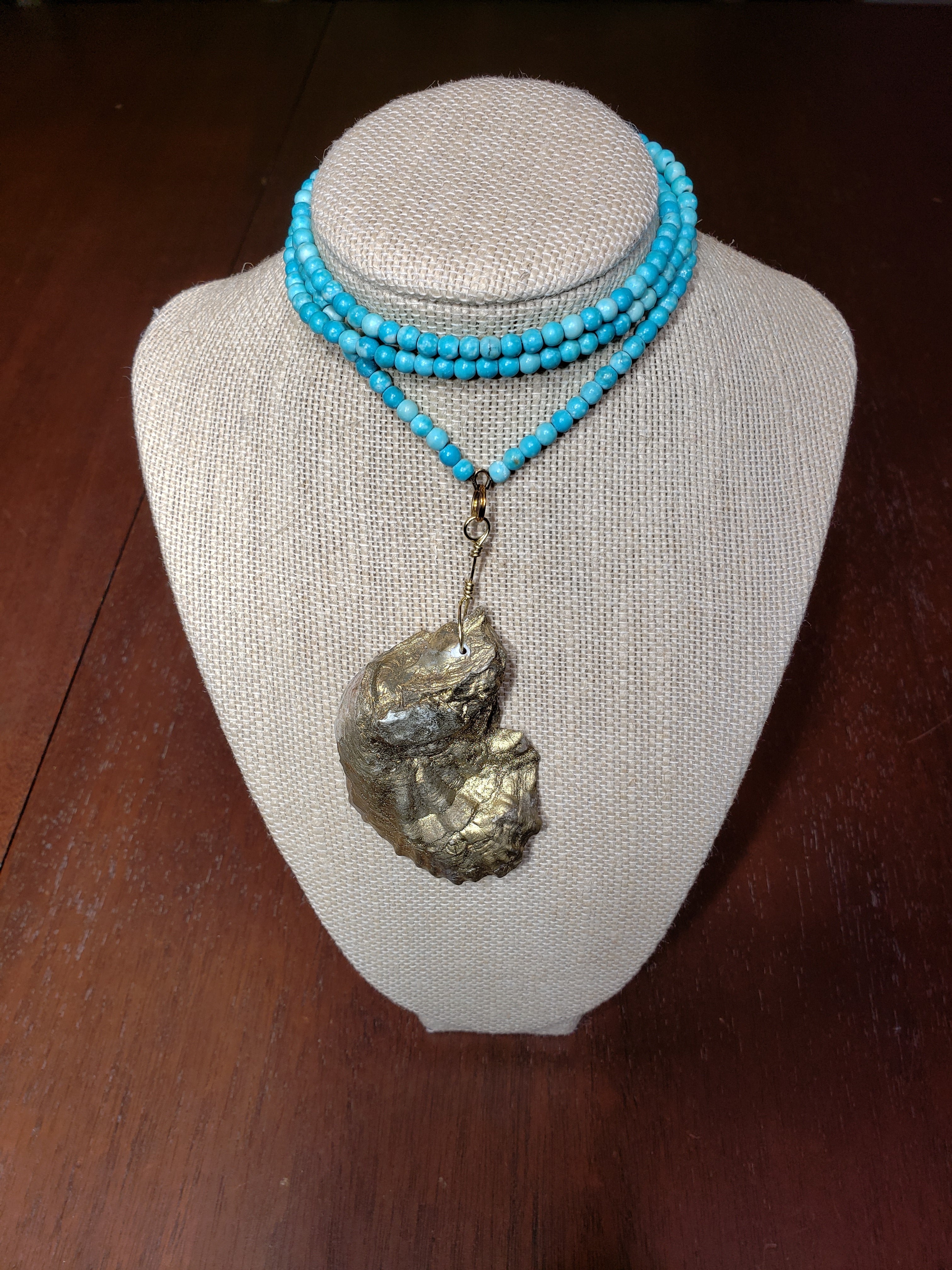 Teal Oyster Necklace - The Look By Lucy